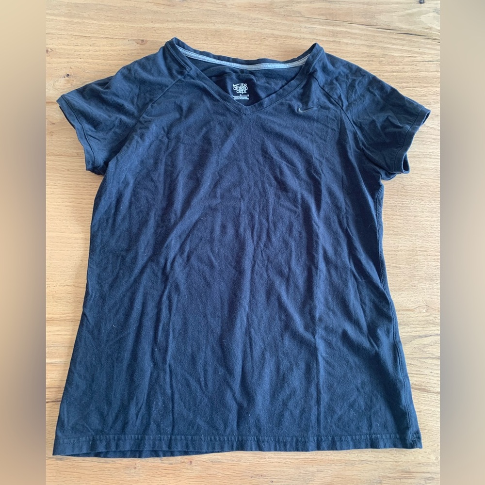 Nike Raglan Short Sleeve‎ V Neck Black Tee Shirt Women’s Large Preloved